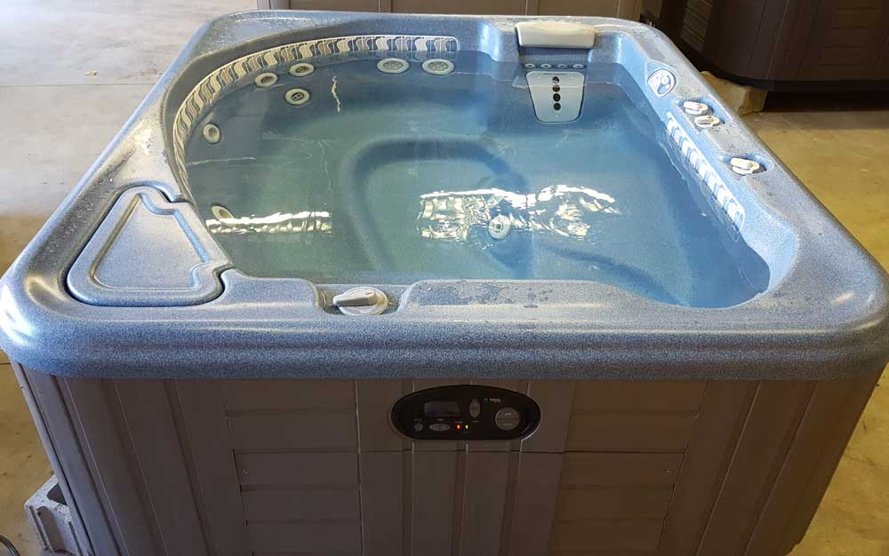 Refurbished Hot Tubs Presqueisle