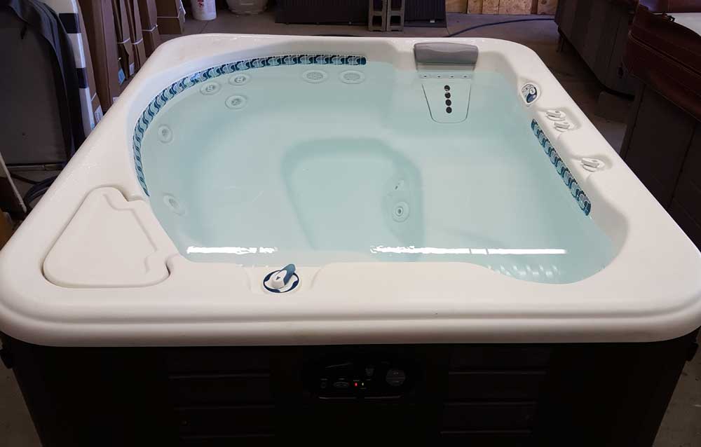 Refurbished Hot Tubs Presqueisle